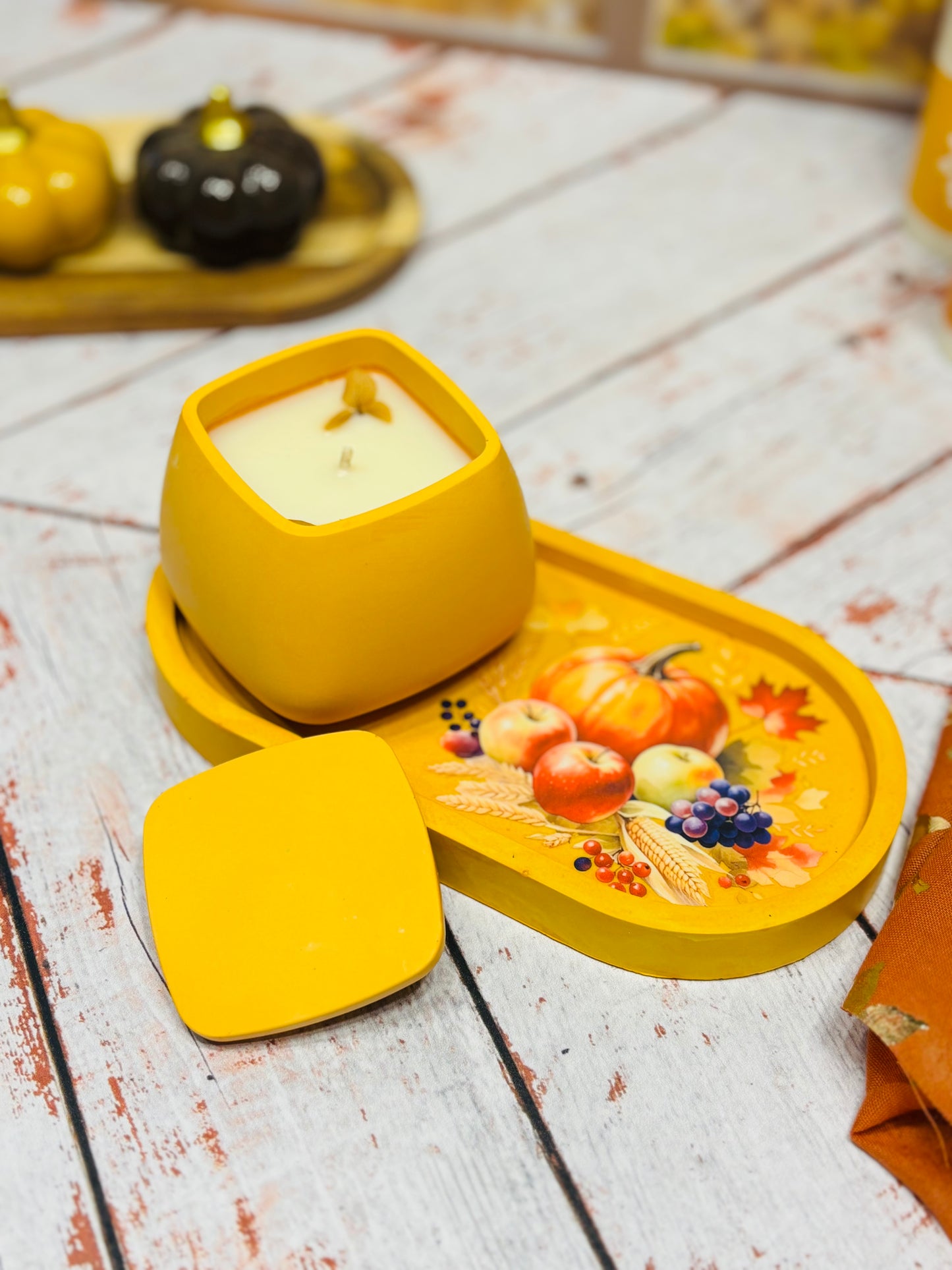 Automne - Combo Bougie Capucine jaune & plateau