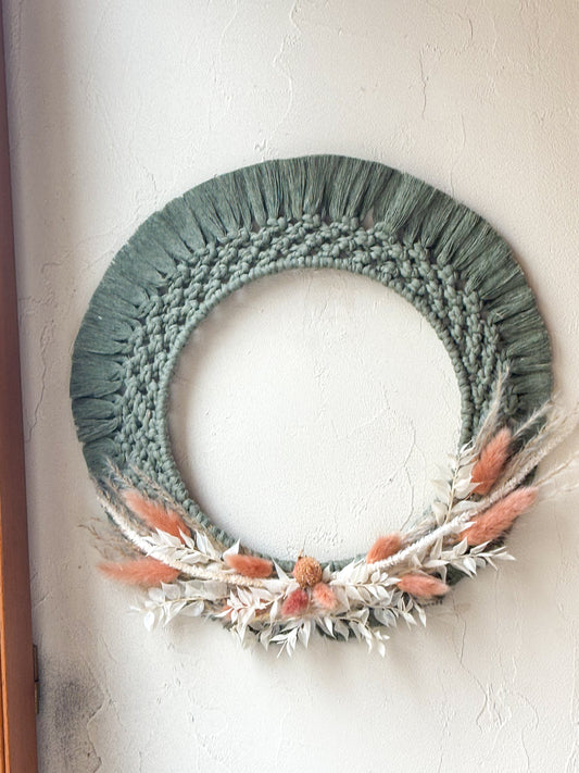 Décoration murale Macramé et fleurs séchées