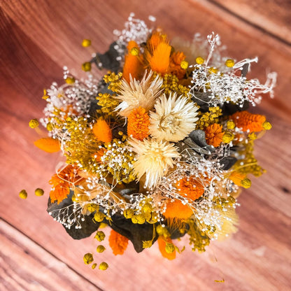 Composition de fleurs séchées en pot citrouille - Automne lumineux