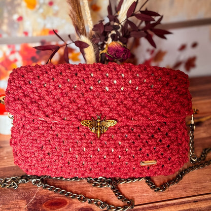 Sac Artisanal en Macramé & Doublure Satin - Fermoir Abeille | Loumacréation