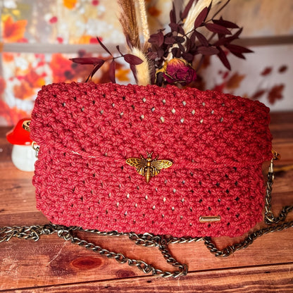 Sac Artisanal en Macramé & Doublure Satin - Fermoir Abeille | Loumacréation