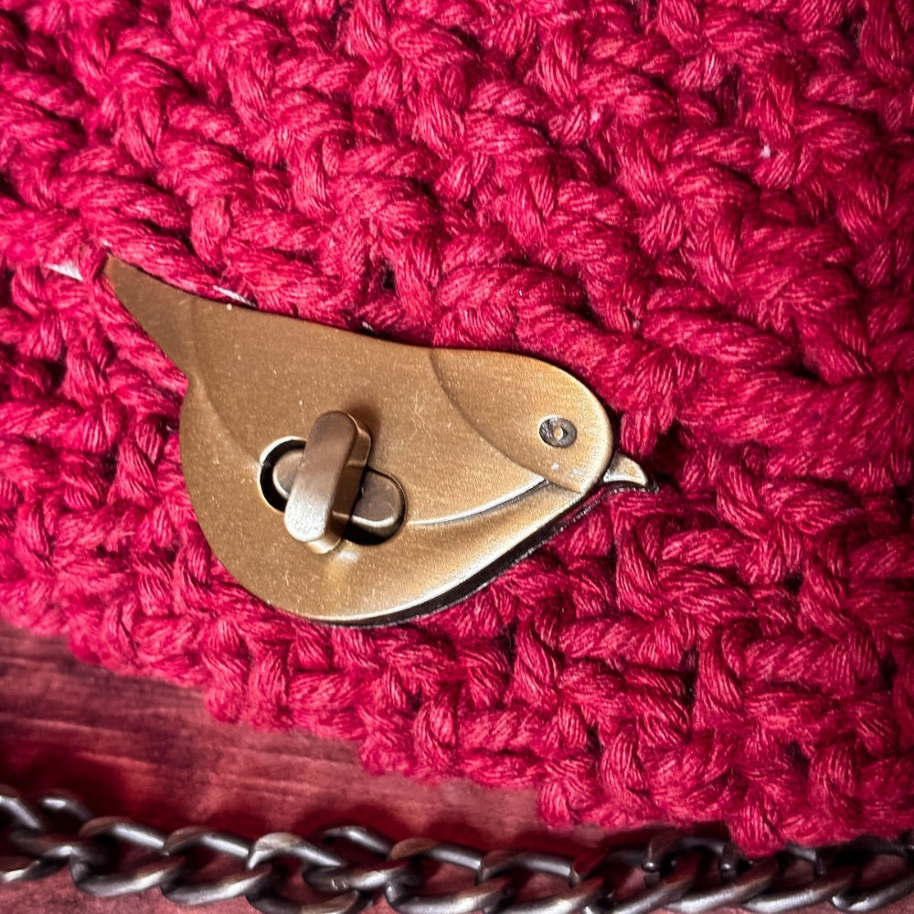 Sac Macramé Bordeaux & Fermoir Oiseau - Pièce unique